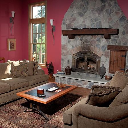 Hideaway Lodge B And B Woodinville Εξωτερικό φωτογραφία