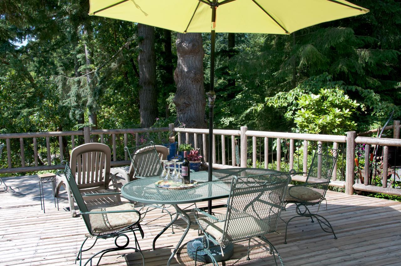 Hideaway Lodge B And B Woodinville Εξωτερικό φωτογραφία