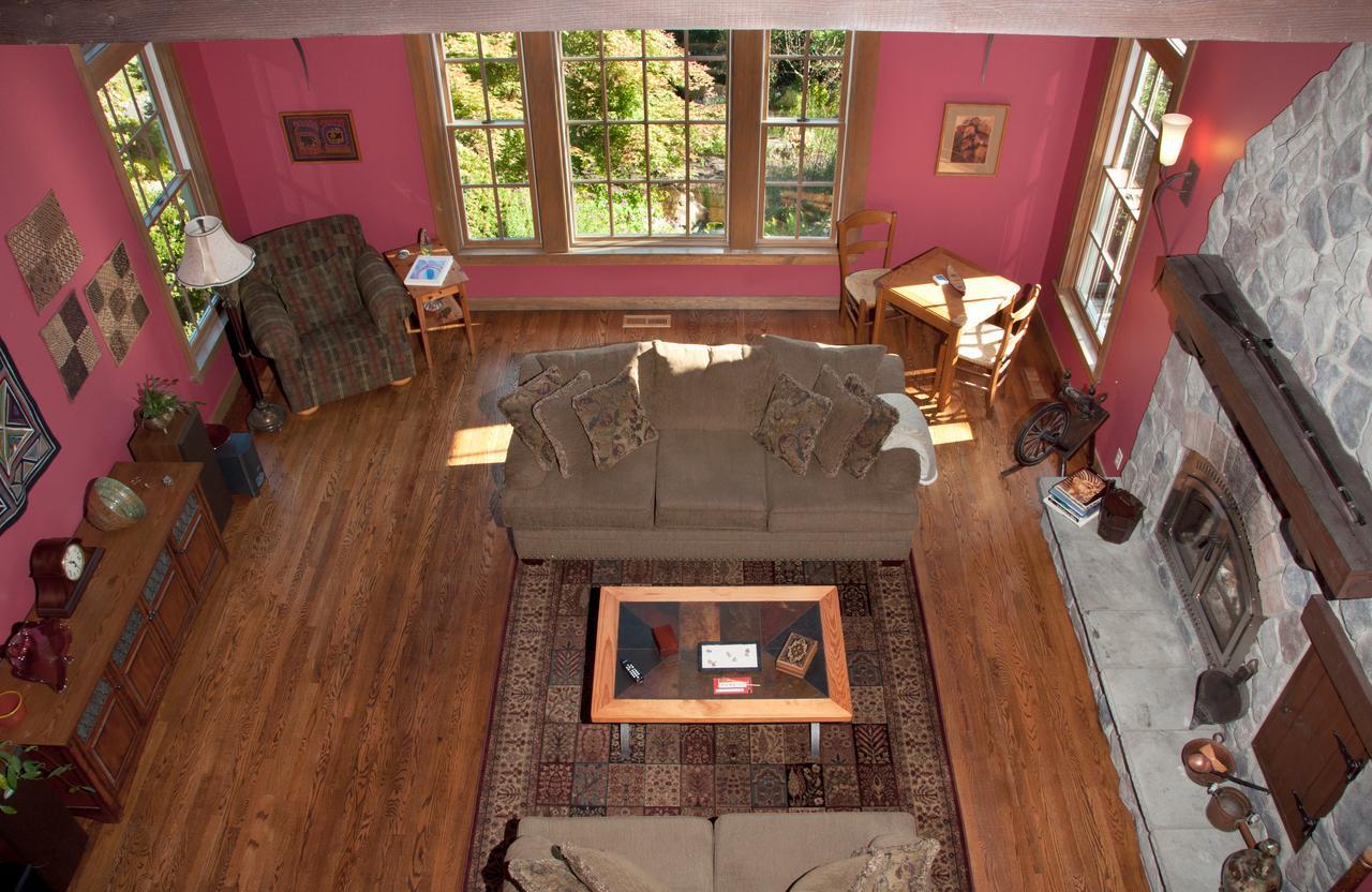 Hideaway Lodge B And B Woodinville Εξωτερικό φωτογραφία